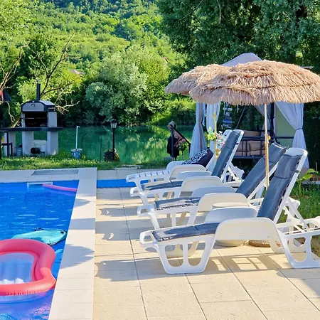 Lea Vila Bihac